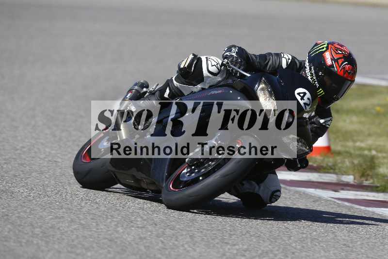 /01 02.04.2026 MAZ ADR/Gruppe rot/42